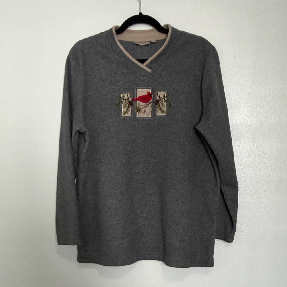 Croft & Barrow Gray Cardinal Embroidered V-Neck Top Women’s XL
